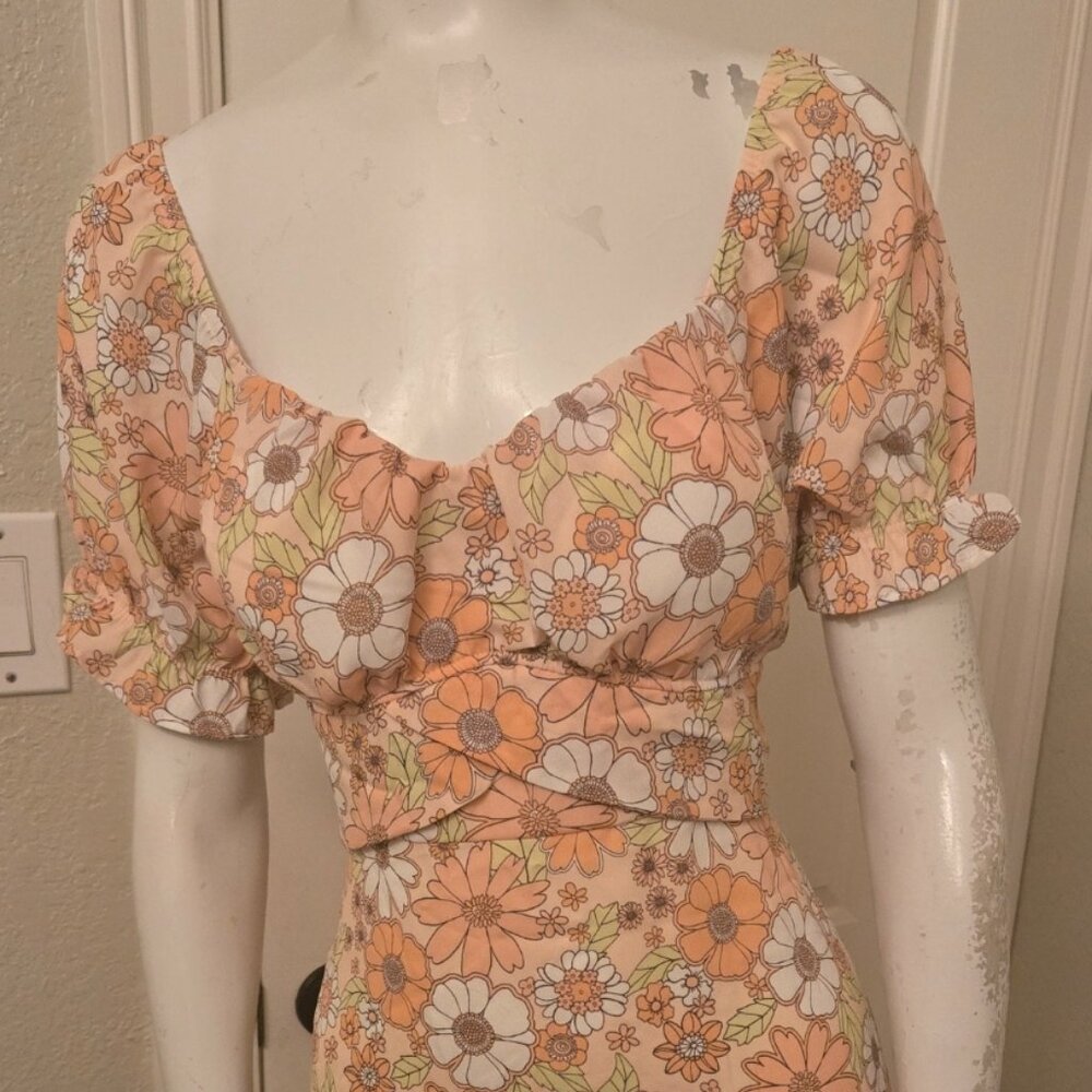 Madden NYC Short Floral Dress NWT
